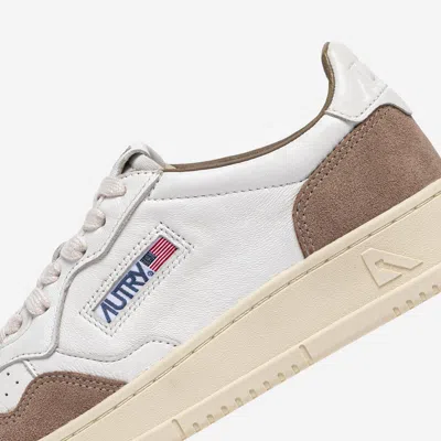 Autry 'medalist' White Low Top Sneakers With Logo Patch On Tongue And Side In Leather Blend Woman