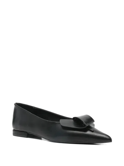 Exe' Pointed-toe Ballet Flats In Black