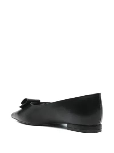Exe' Pointed-toe Ballet Flats In Black