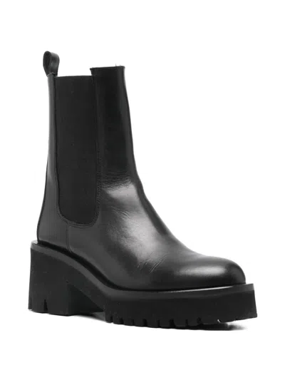 Cenere Block-heel Boots In Black