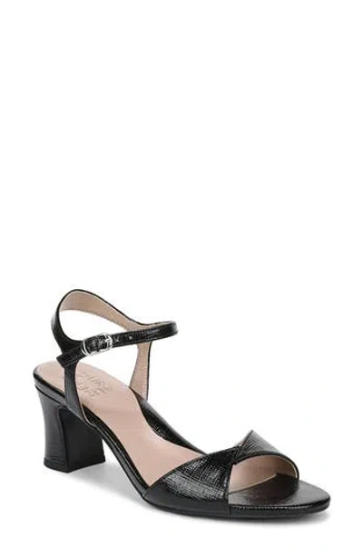 Naturalizer Nyla Sandal In Black