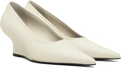 Totême Toteme Pointed Nappa Leather Wedge Pumps In White