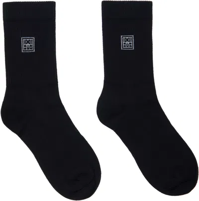 Totême Embroidered Ribbed Cotton-blend Socks In Black