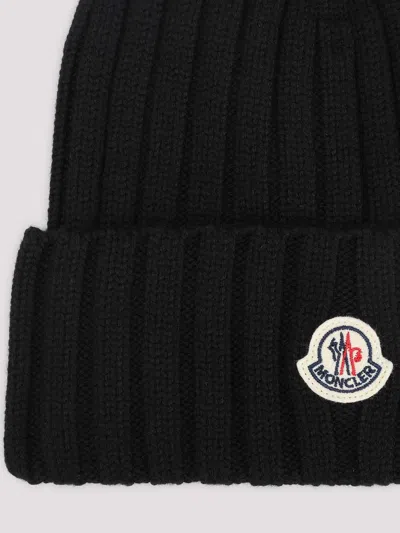 Moncler Logo Patch Cuff Virgin Wool Rib Beanie In Black