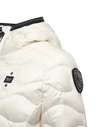 Blauer Camellia Wave Down Jacket In White