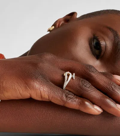 Yvonne Léon Python 9kt Gold Ring With Diamonds In Gold