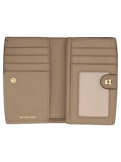 Michael Michael Kors Bryant Medium Wallet In Pattern