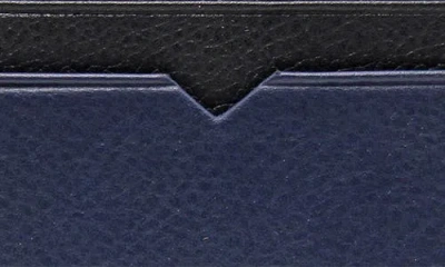 Robert Graham Anne Two-tone Card Case In Blue