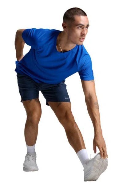 2xu Aero Tee In Blue