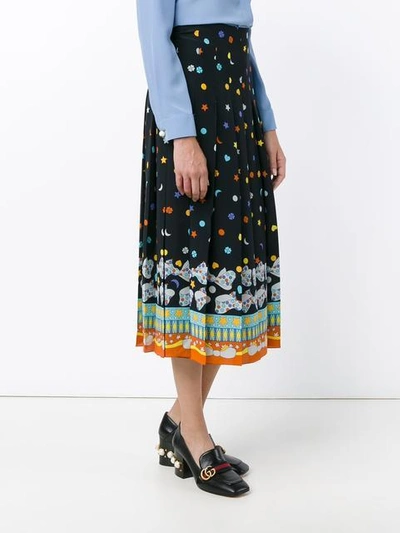 Shop Gucci Printed Pleated Skirt - Black