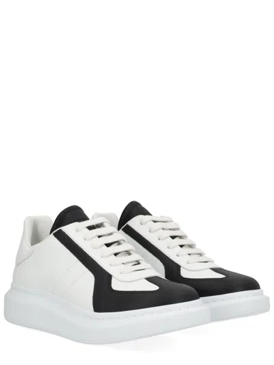 Alexander Mcqueen Contrast-panel Sneakers In White