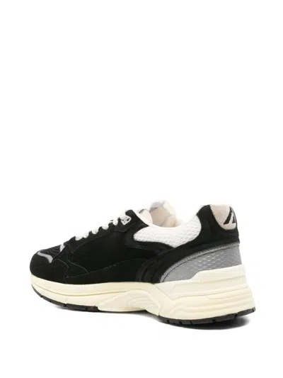 Autry Hyperway Sneakers In Black Mesh And Velvet In Black