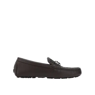 Fendi Round Toe Textured Leather Loafers In Brown