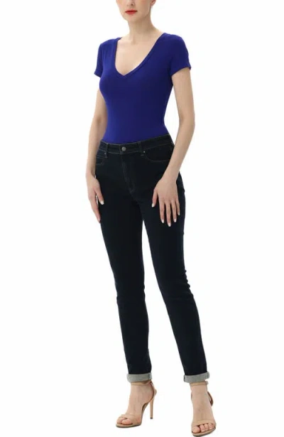 Kimi & Kai V-neck Basic Bodysuit In Blue
