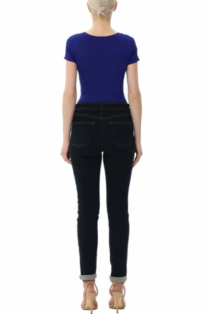Kimi & Kai V-neck Basic Bodysuit In Blue
