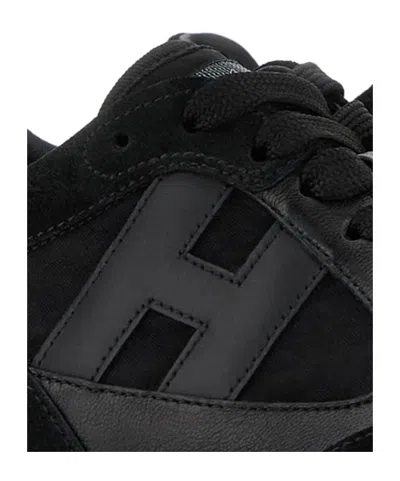 Hogan Interactive Sneaker In Black