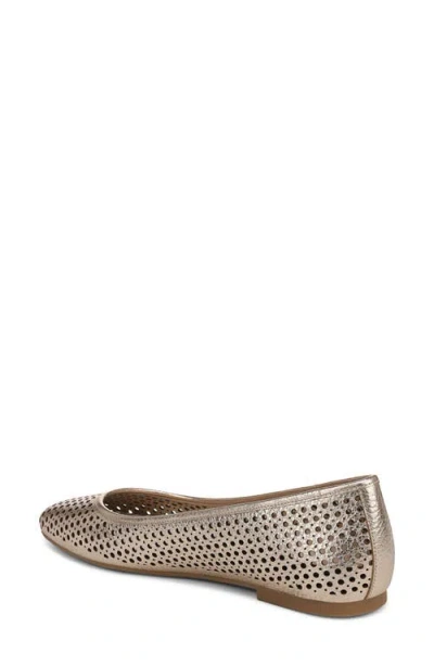Vionic Orinda Perforated Ballet Flat In Brown