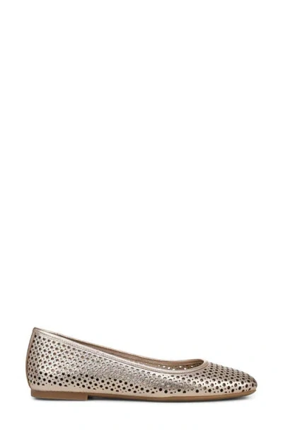 Vionic Orinda Perforated Ballet Flat In Brown