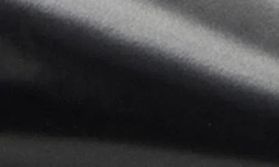 Mango Pointed Toe Pump In Black