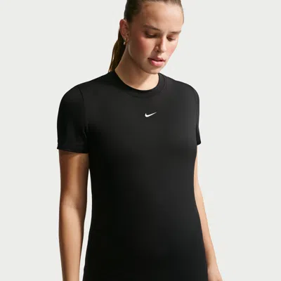 Nike Sportswear Club Chill Knit Mod Crop T-shirt In Black