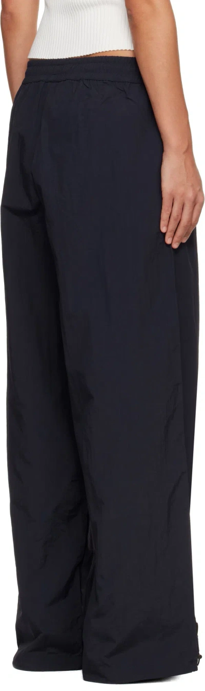 Off-white Double Arrow Active Tack Pants In Black