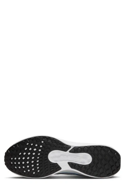 Nike Air Winflo 11 Running Shoe In Blue