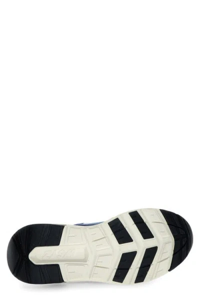 W6yz Next-m Sneaker In Blue