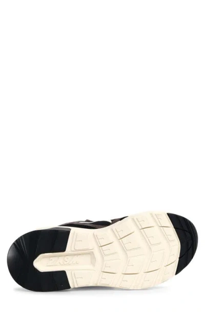 W6yz Next-m Sneaker In Black