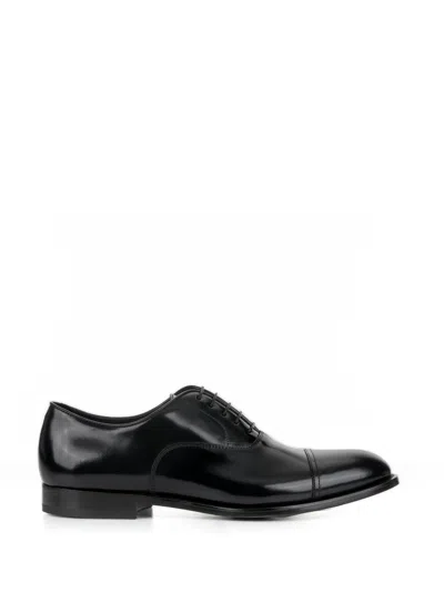 Doucal's Blue Oxford Shoes In Brushed Leather With Toe Cap In Black