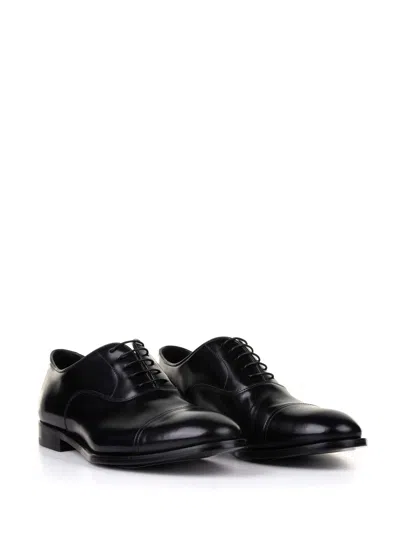 Doucal's Blue Oxford Shoes In Brushed Leather With Toe Cap In Black