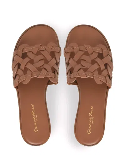 Gianvito Rossi Amalfi Woven Leather Slides In Brown