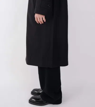 Rier Loden Wool Coat In Black