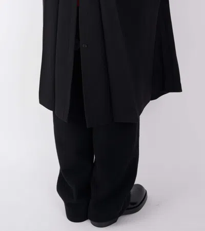 Rier Loden Wool Coat In Black