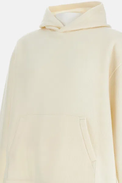 Rier White Solid Sweatshirt In White