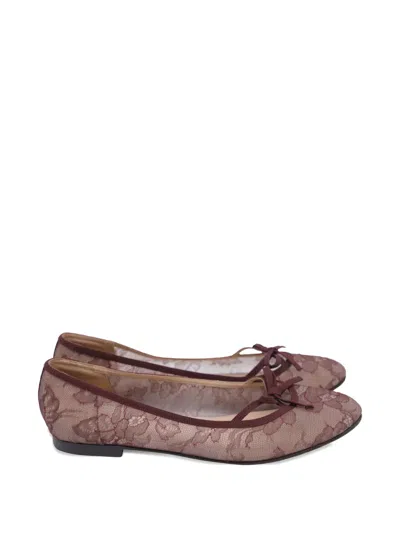 Pre-owned Valentino Garavani Lace Bow Ballet Flats In Red