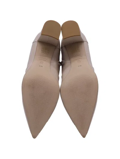 Pre-owned Stuart Weitzman Pointed-toe Ankle Boots In Neutral