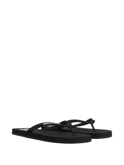 Dsquared2 Open Toe Thong Strap Sandals With Textured Sole In Black