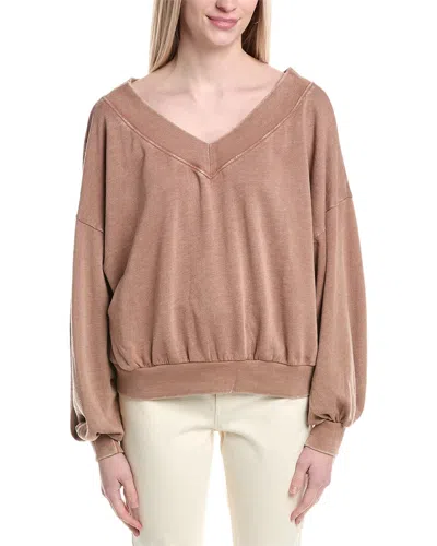 Labiz V Neck Pullover In Pink