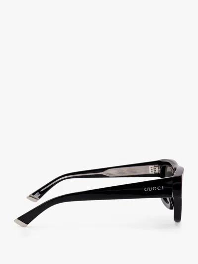 Gucci Essential Rectangular Logo Sunglasses In Black