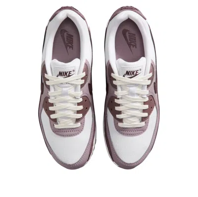 Nike Air Max 90 Sneaker In Purple