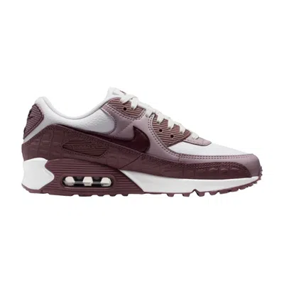 Nike Air Max 90 Sneaker In Purple