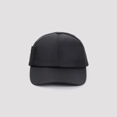 Jacquemus Men La Casquette Ovalie In Black