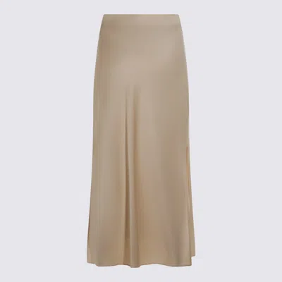 Brunello Cucinelli Slit Detailed Maxi Skirt In Neutral