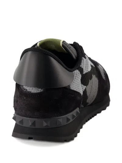 Valentino Garavani Mans Rockrunner Camouflage Noir Leather And Fabric Sneakers In Black