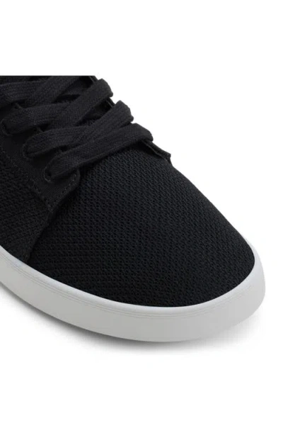 Roxy Mauka Sneaker In Black