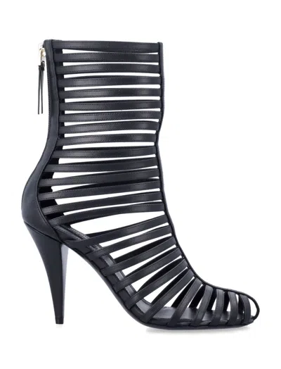 Givenchy Cage Leather Ankle Boots In Black