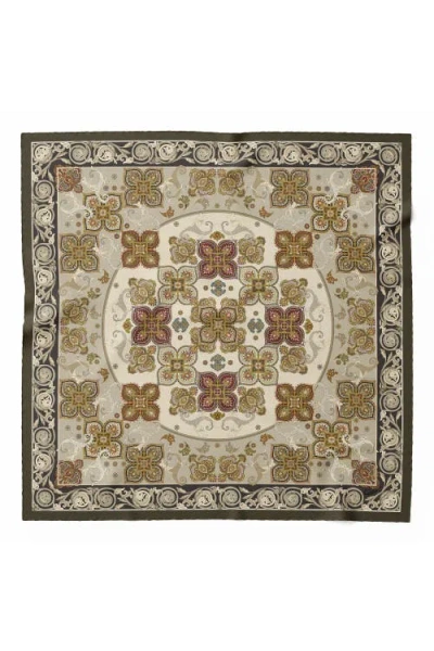 Elizabetta Venere In Multi