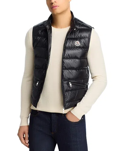 Moncler High Collar Puffer Quilted Sleeveless Jacket In Black