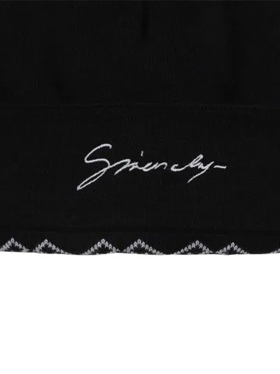 Givenchy Logo-embroidered Beanie Hat In Black