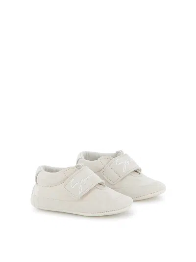 Givenchy Sneakers With Logo In Brown